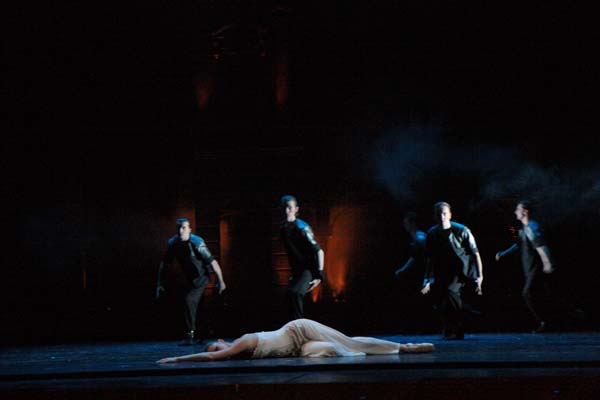 Ana Karenina Boris Eifman Das Ballett der Wiener Staatsper und Volksoper photography c Philipp Kreidl