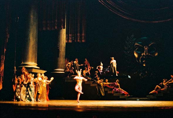 spartacus zanella wiebner staatsopern ballett photography c Philipp Kreidl